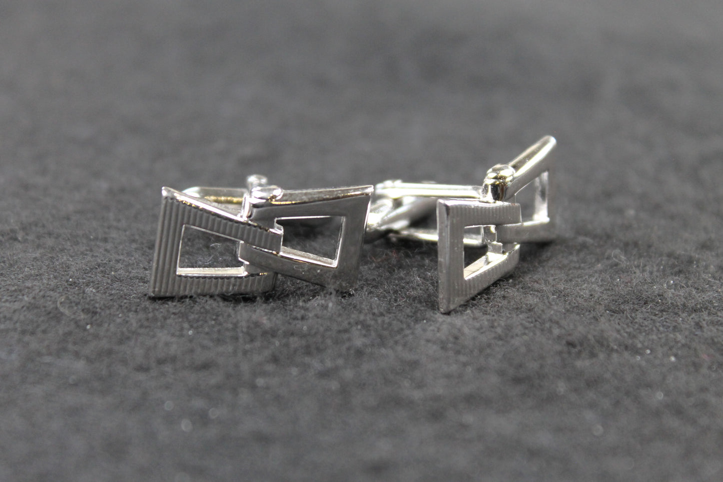 Vintage Silver Interlinked Rhombus Cufflinks