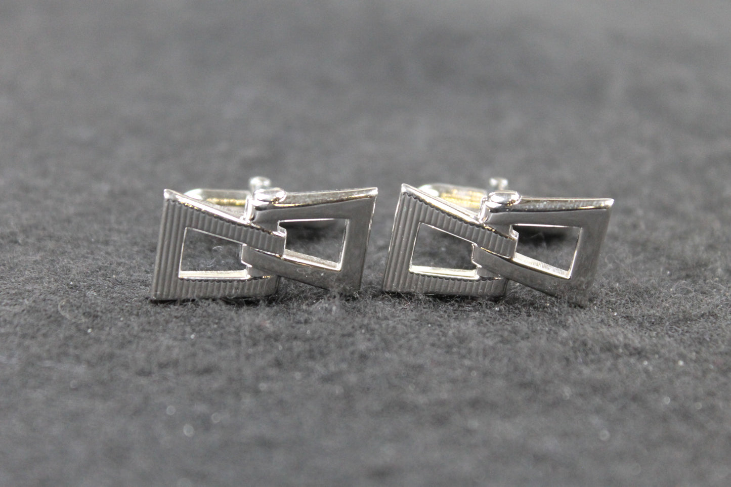 Vintage Silver Interlinked Rhombus Cufflinks