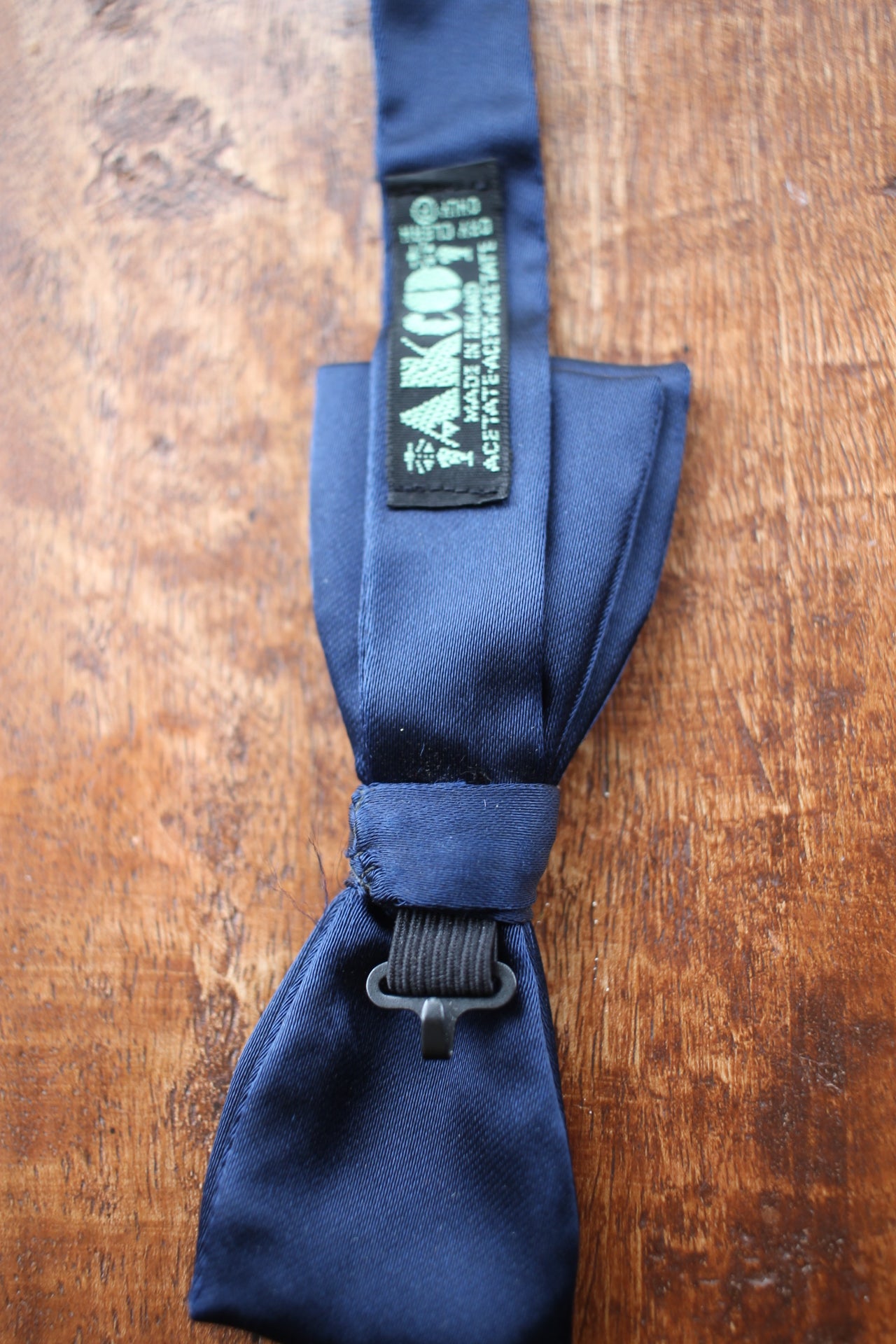 Vintage Akco pre-tied dark blue bow tie adjustable