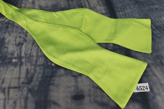 Superb Tommy Hilfiger Bright Green Self Tie Square End Thistle Bow Tie