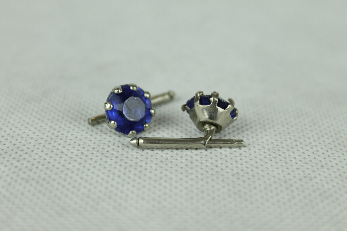 Vintage Silver Metal Blue Lucite Gem Spring Back Cufflinks