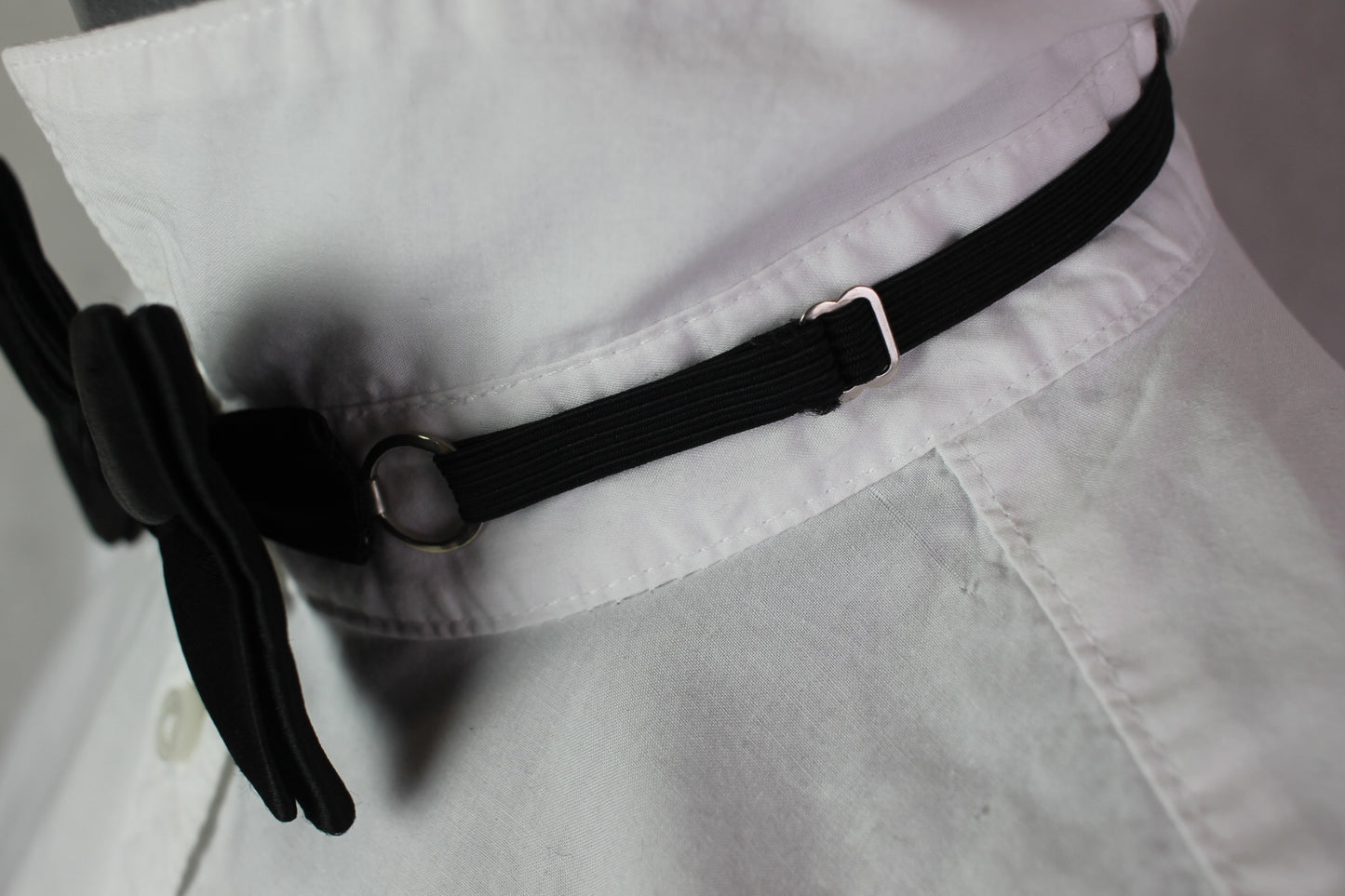 Vintage Akco pre-tied black classic bow tie adjustable