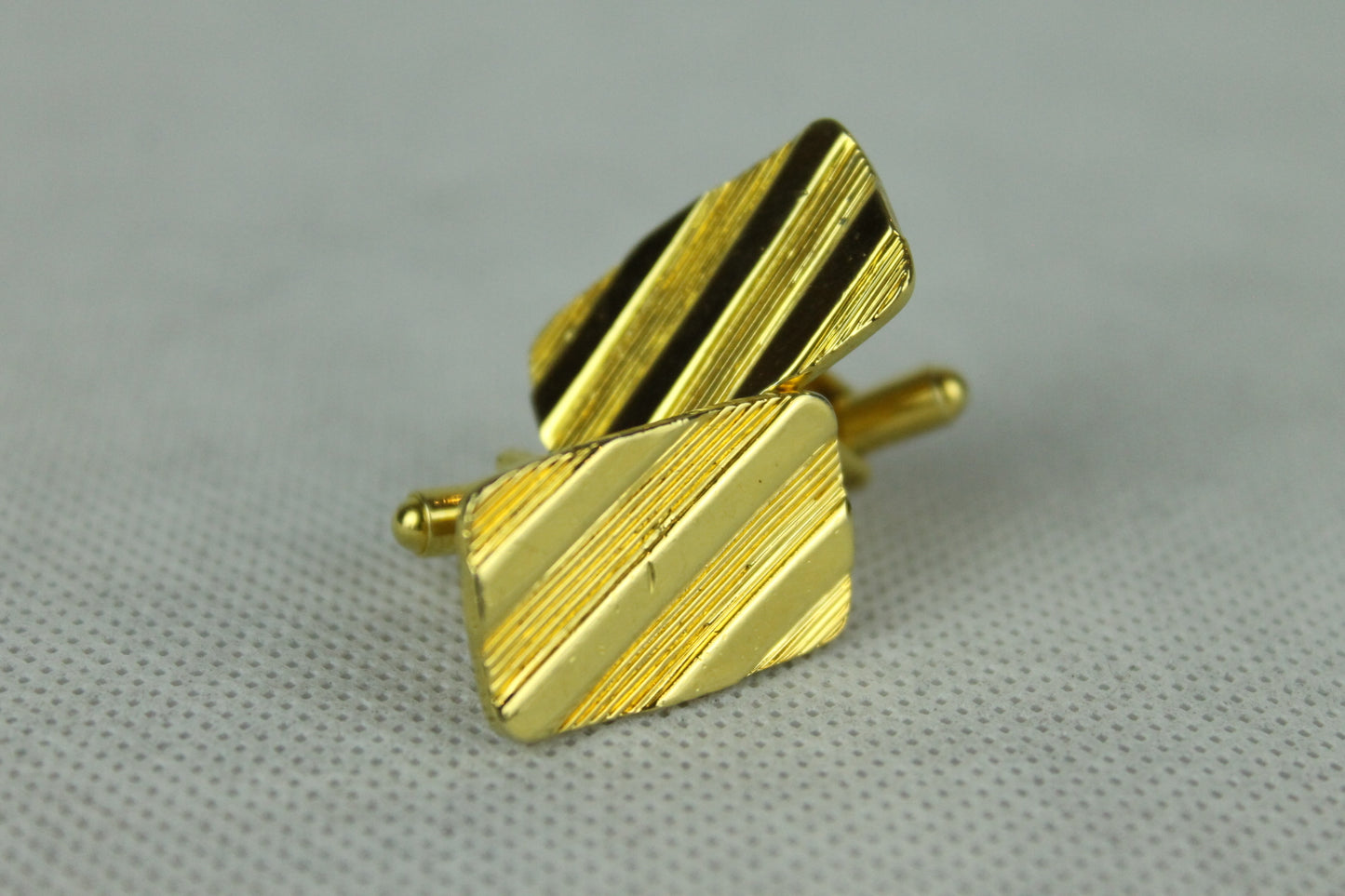 Vintage Gold Oblong Diagonal Stripe Cuff Links