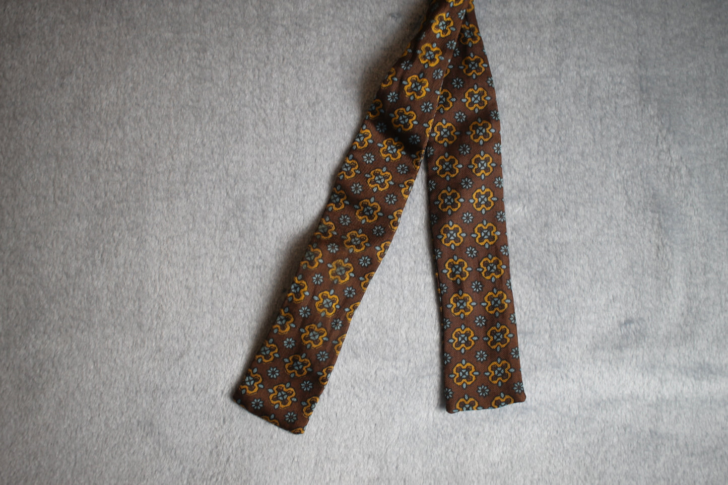Vintage Beau Brummell self tie square end silk bow tie