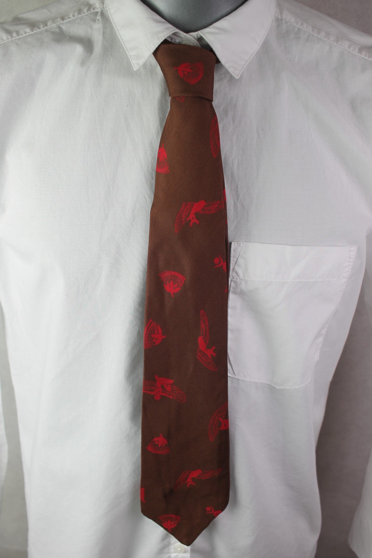 Vintage Finchley All Silk Brown Pink Eagle Motifs Pattern Tie