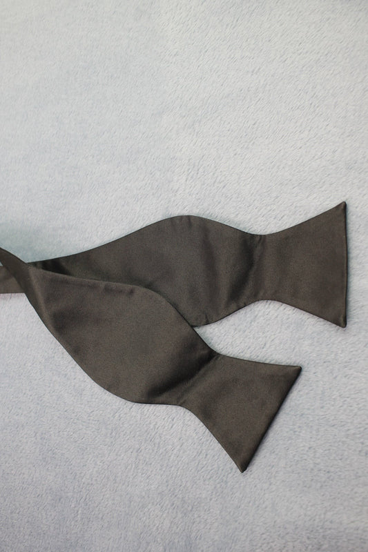Vintage self tie thistle end black classic bow tie adjustable