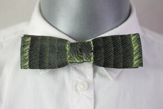 Vintage pre-tied clip on 2 tone green black pattern bow tie