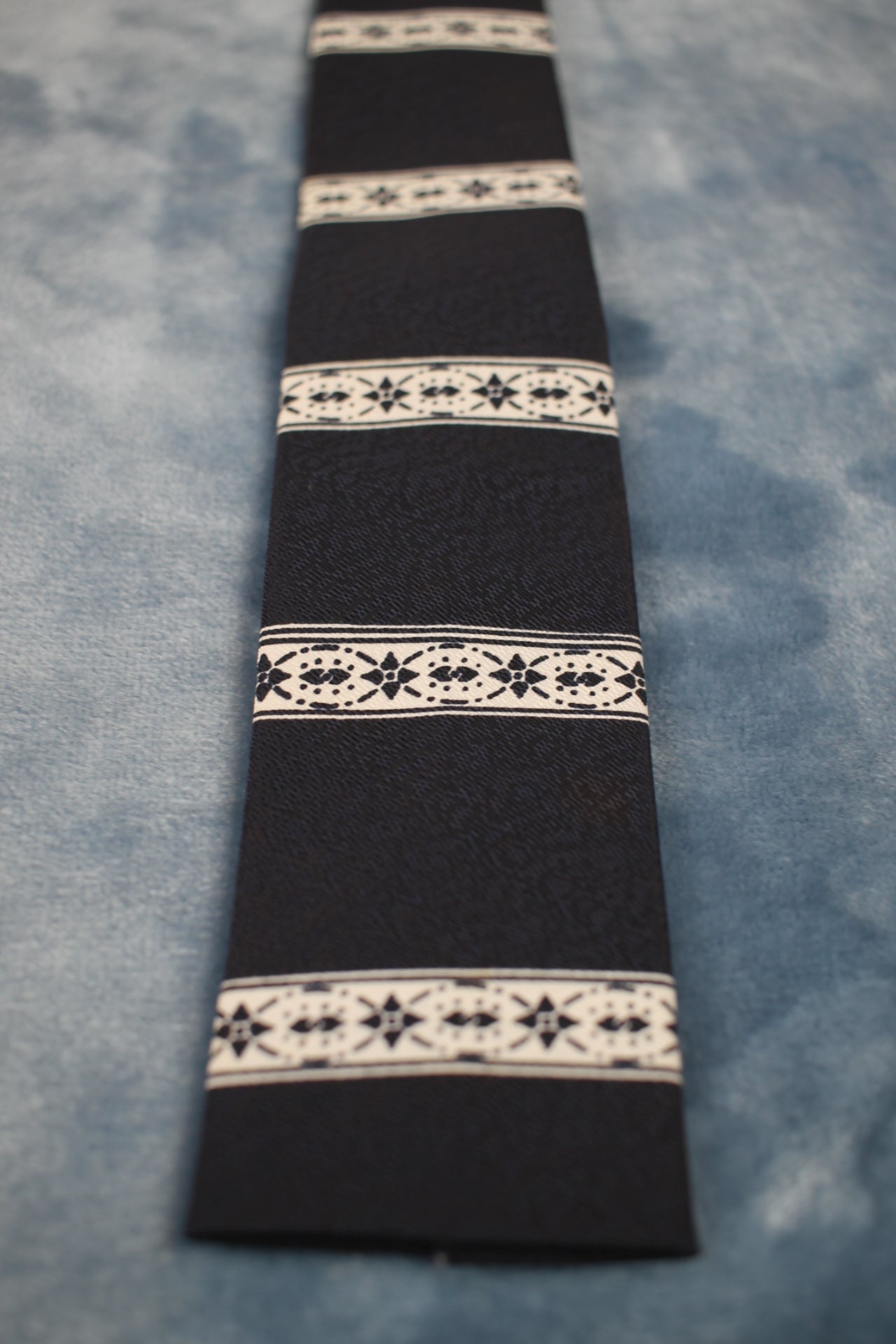 Vintage Lord Harcount Dark Blue White Pattern Square cut Skinny Tie 1940s/50s