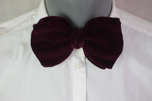 Vintage pre-tied clip on deep purple bow tie