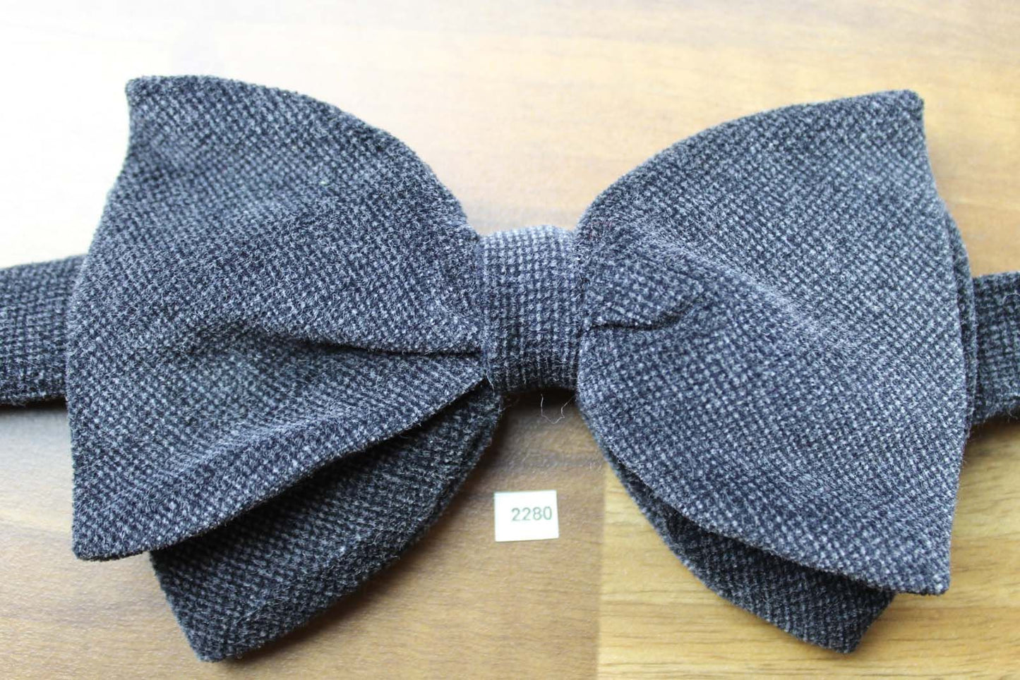Vintage 1970s Pre Tied Bow Tie Grey Marl Style Velvet Adjustable
