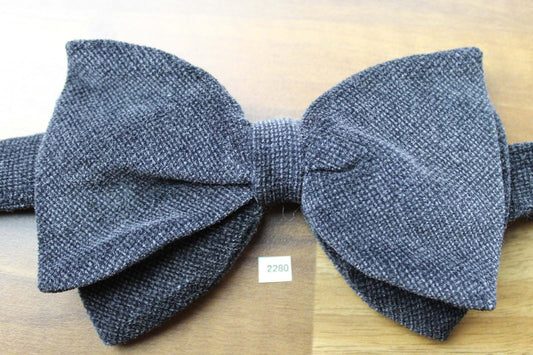 Vintage 1970s Pre Tied Bow Tie Grey Marl Style Velvet Adjustable