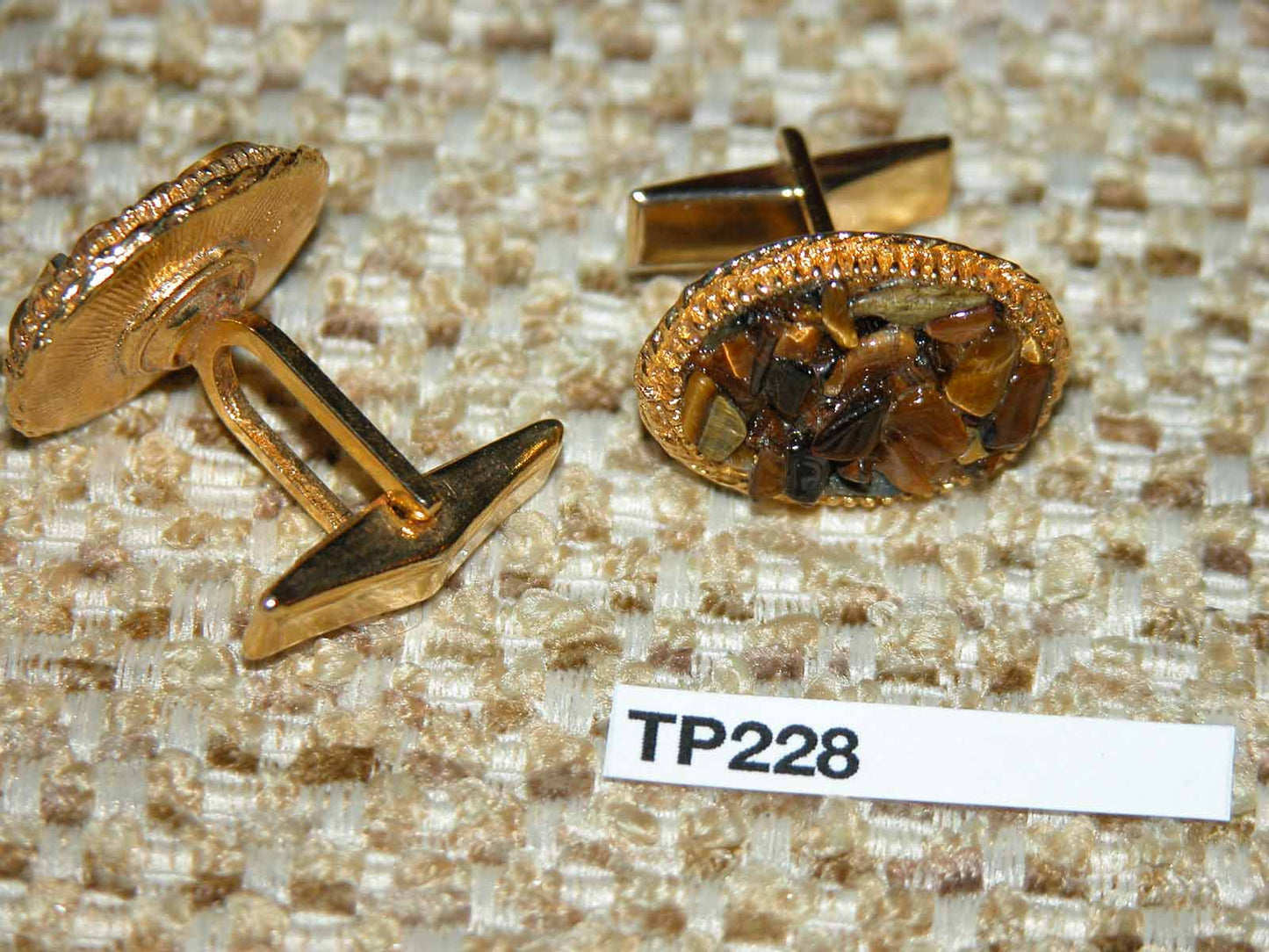 Vintage gold metal agate chippings miners stone setting cuff links