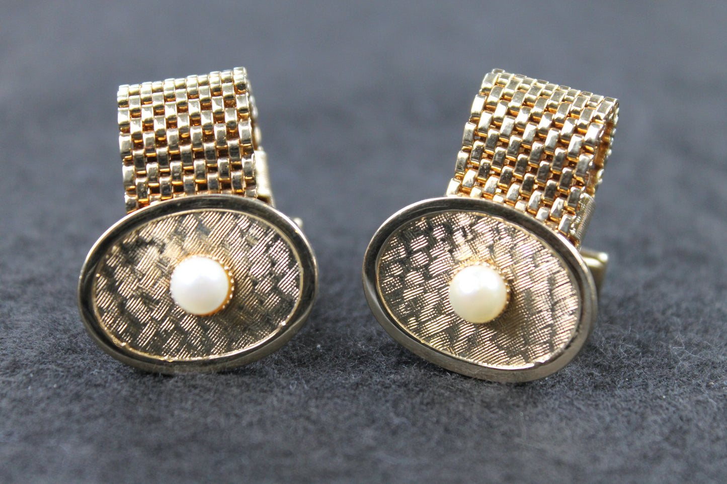 Vintage Oval Pearl Centred Wrap Around Cufflinks