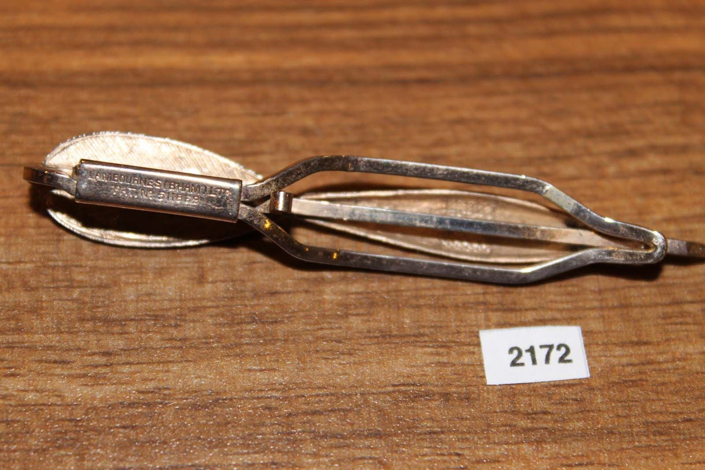 Vintage Lambournes LTD patented gold metal large dart tie slide