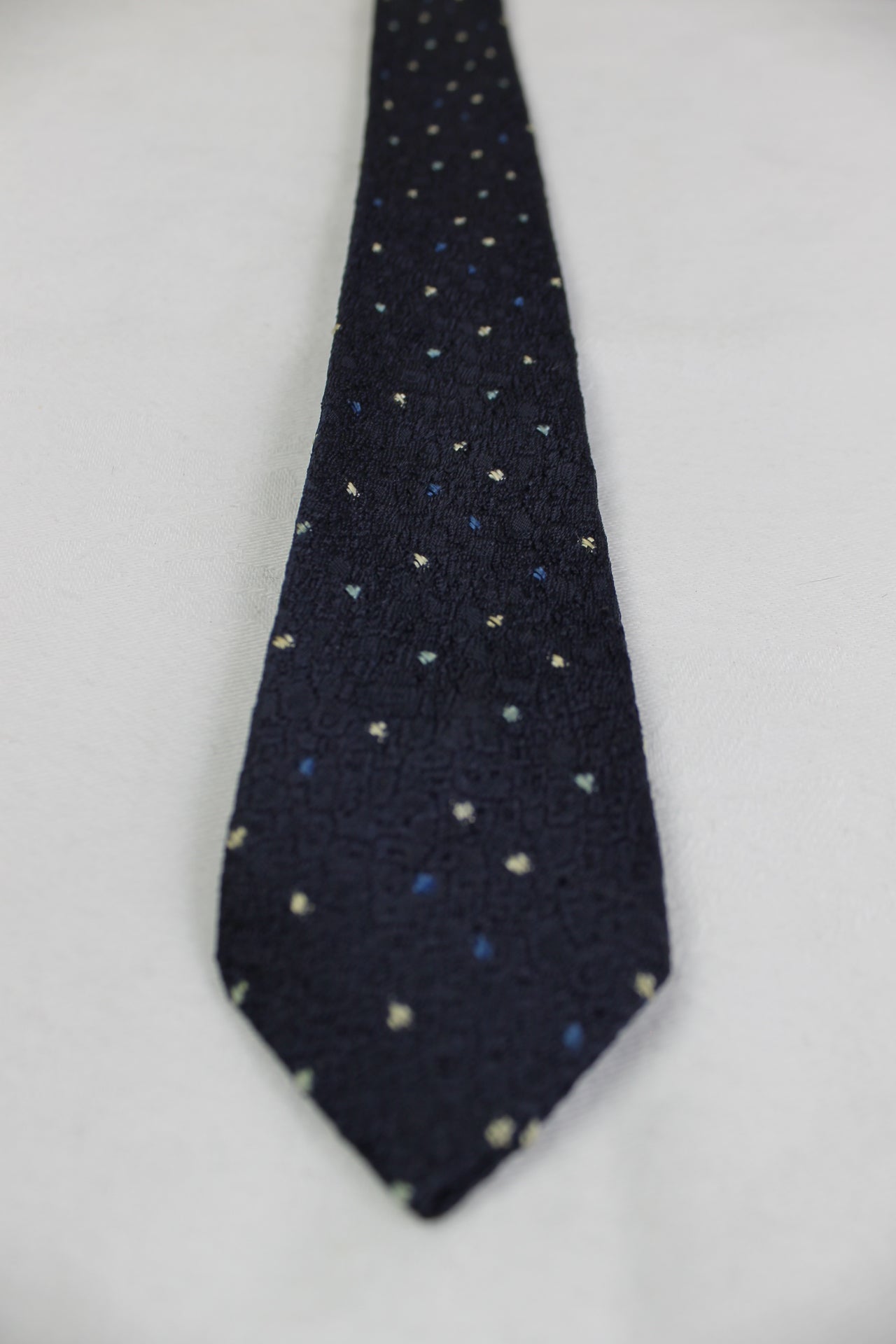 Vintage Clip On Skinny Navy Spotted Tie