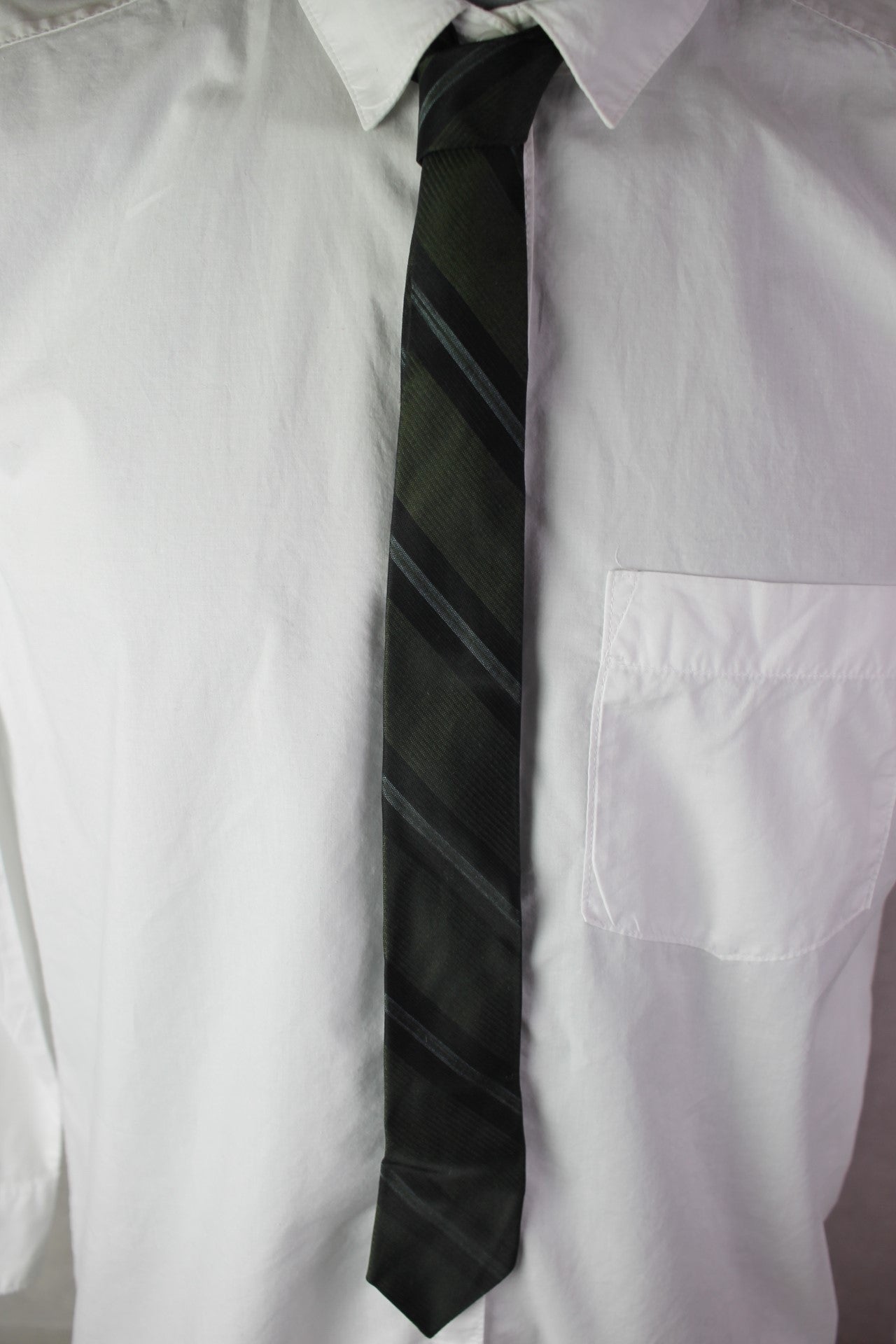 Vintage Arrow dark green black striped pattern skinny tie