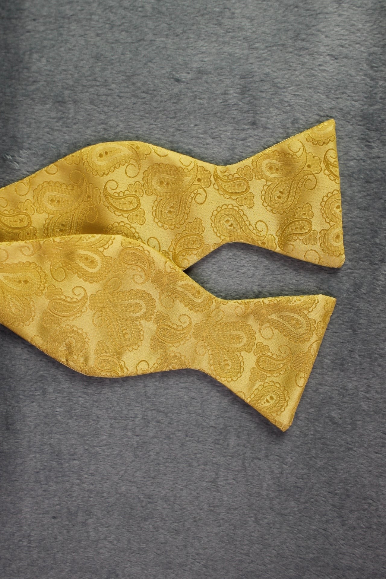 Vintage self tie thistle end yellow jacquard bow tie adjustable