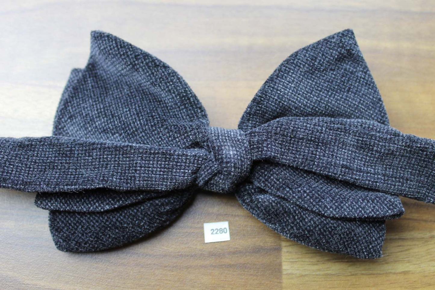 Vintage 1970s Pre Tied Bow Tie Grey Marl Style Velvet Adjustable
