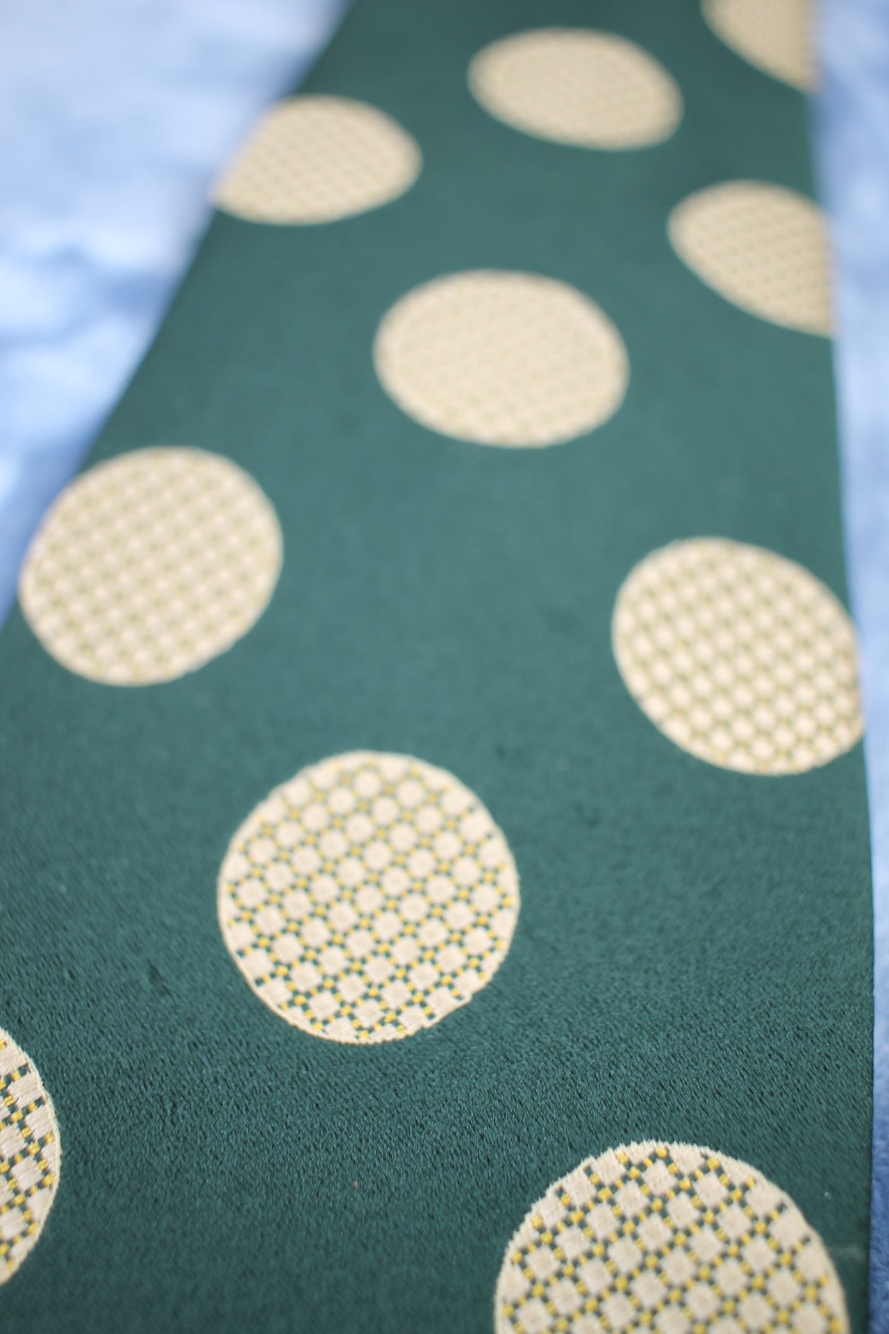 Vintage Tootal 1960s dark green gold circles pattern kipper tie