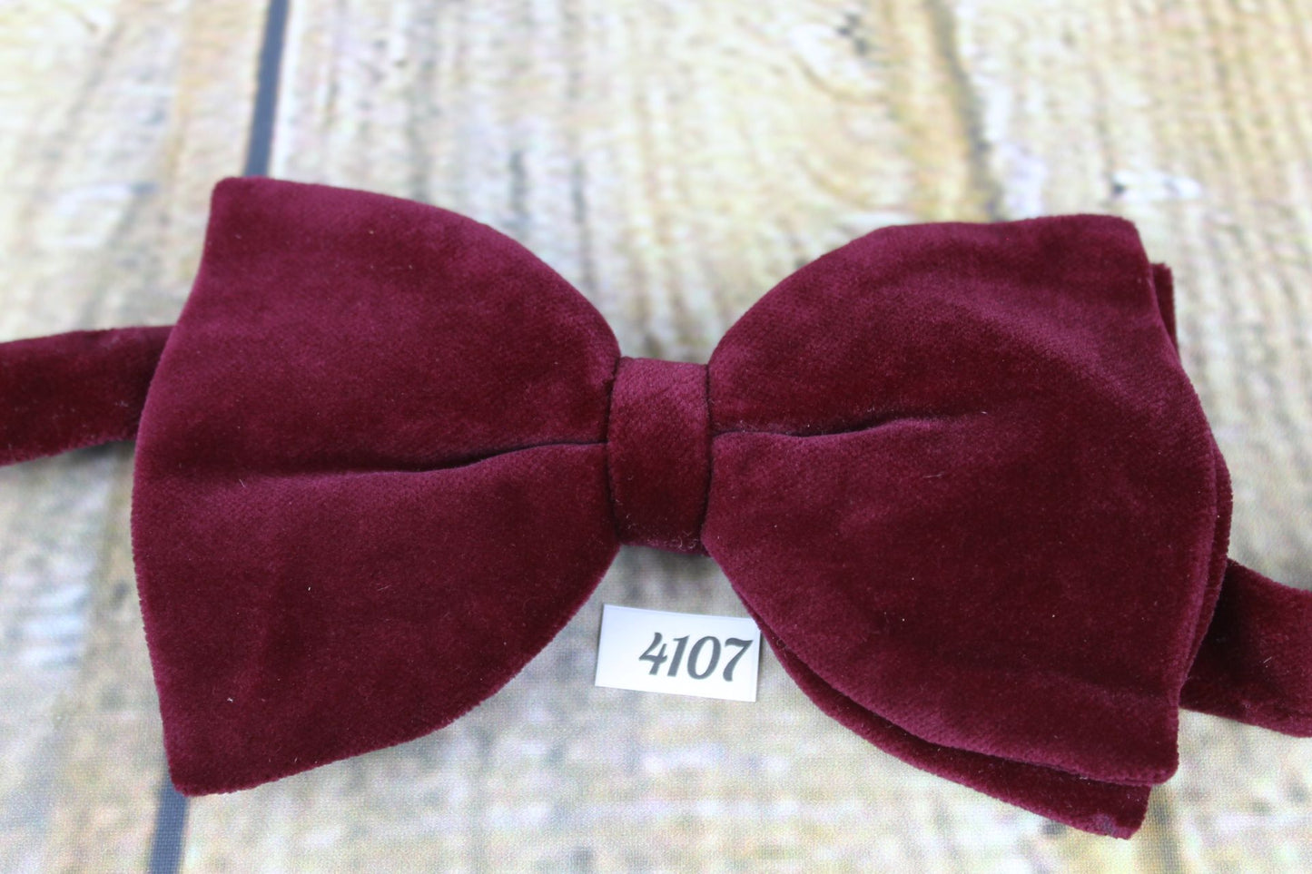 Vintage 1970s Burgundy Velvet Pre-Tied Bow Tie Adjustable