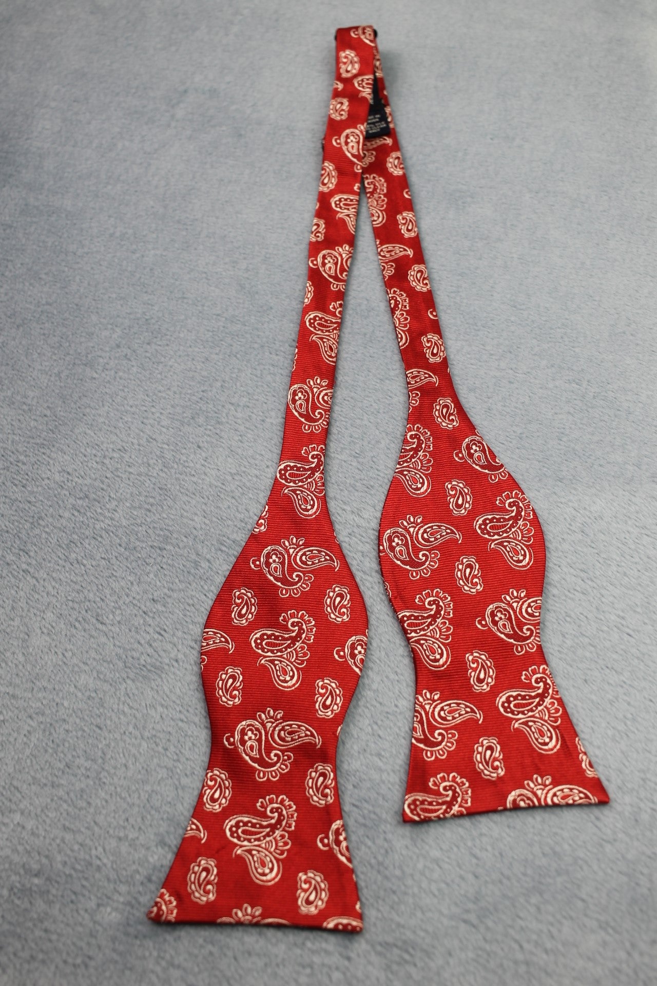 Vintage Cremieux self tie thistle end 100% silk red white paisley bow tie adjustable