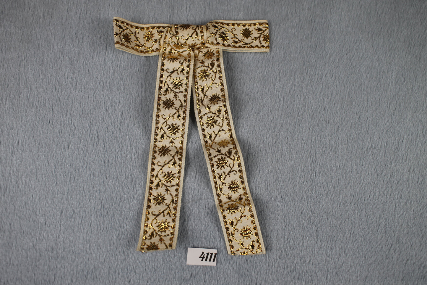 Vintage Cream Gold Pattern Clip On Western Cowboy Kentucky Bow Tie