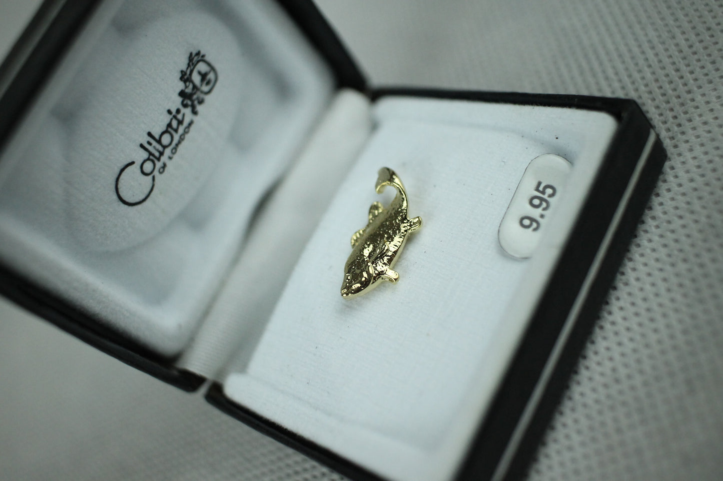 Vintage Colibri Gold Metal Fish Tie Pin