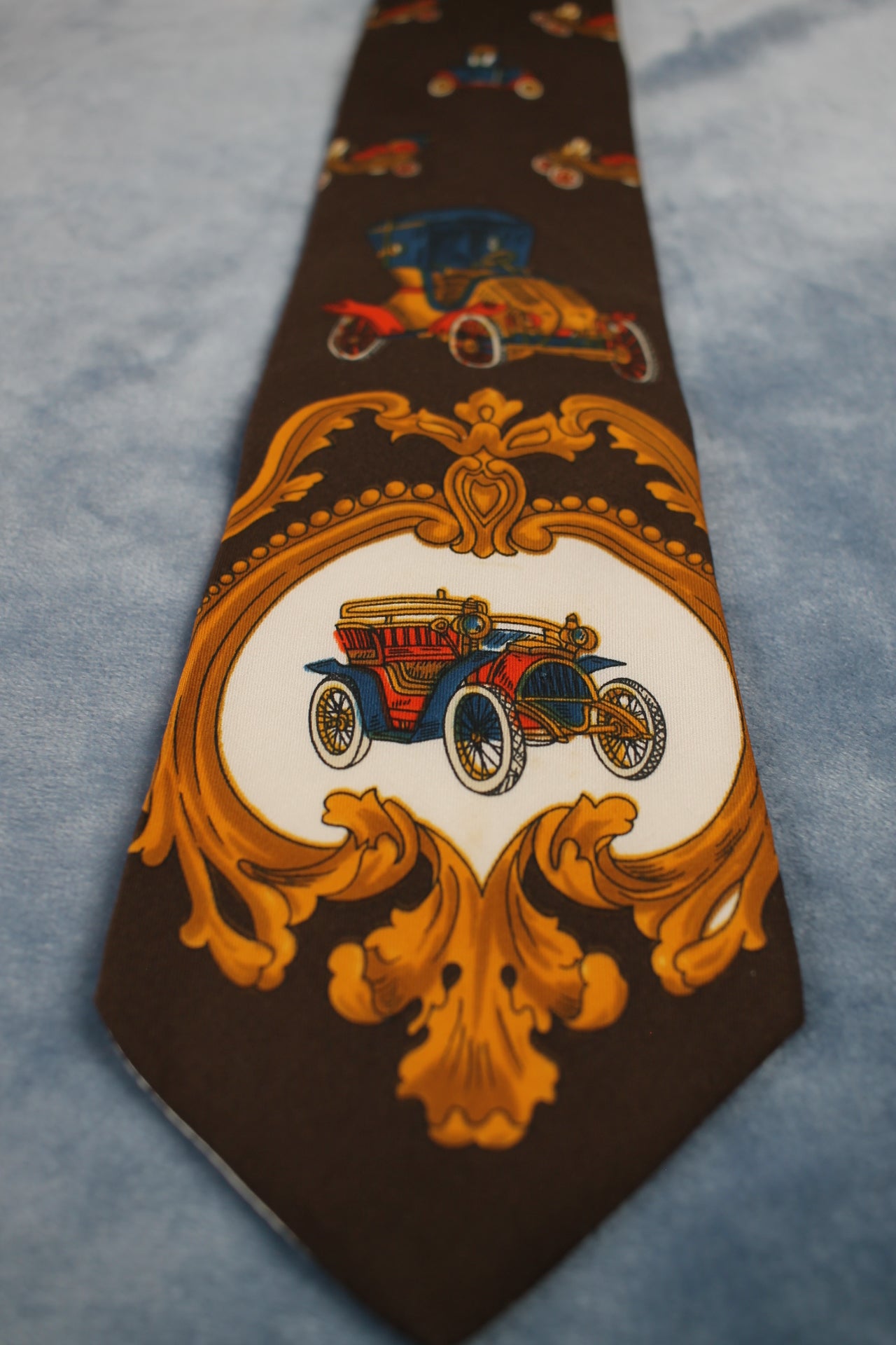 Vintage 1960s/70s vintage cars pattern tie