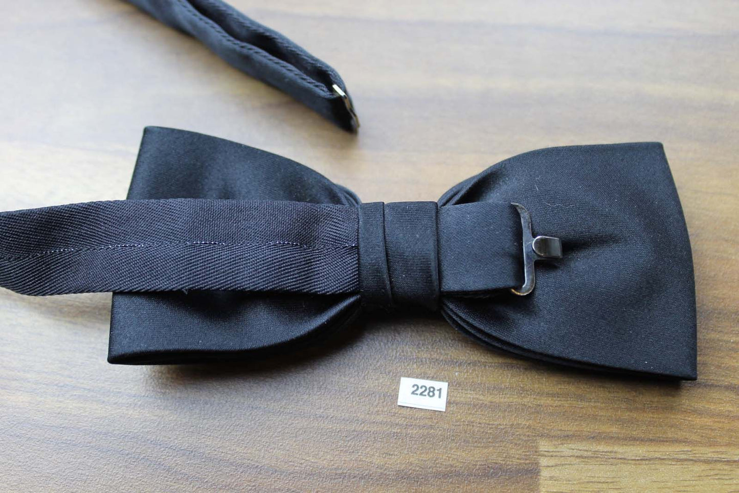 Vintage Pre-Tied Quality Classic Bow Tie Black Satin Adjustable Collar