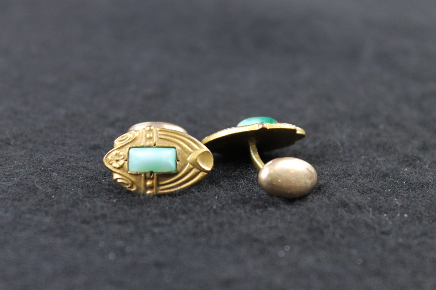 Vintage Oval Cufflinks with Green Aventurine Stone