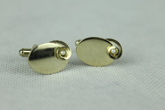 Vintage Gold Metal Oval Cufflinks Swirl Set Pearl