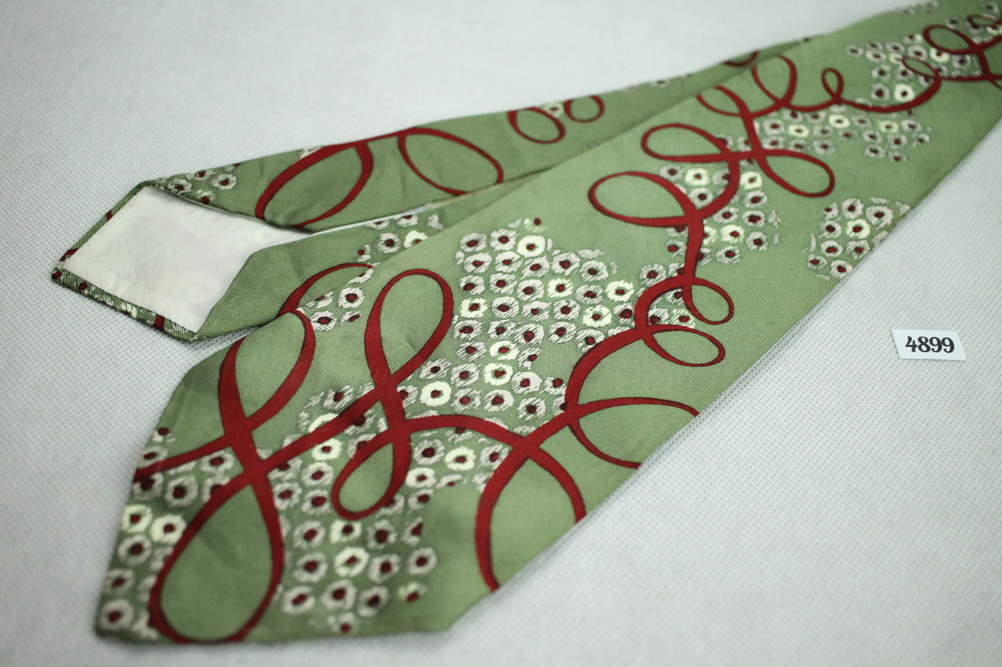 Vintage 1940s/50s Coronet Foulard Mardi Gras Green Burgundy Belly Warmer Swing Tie