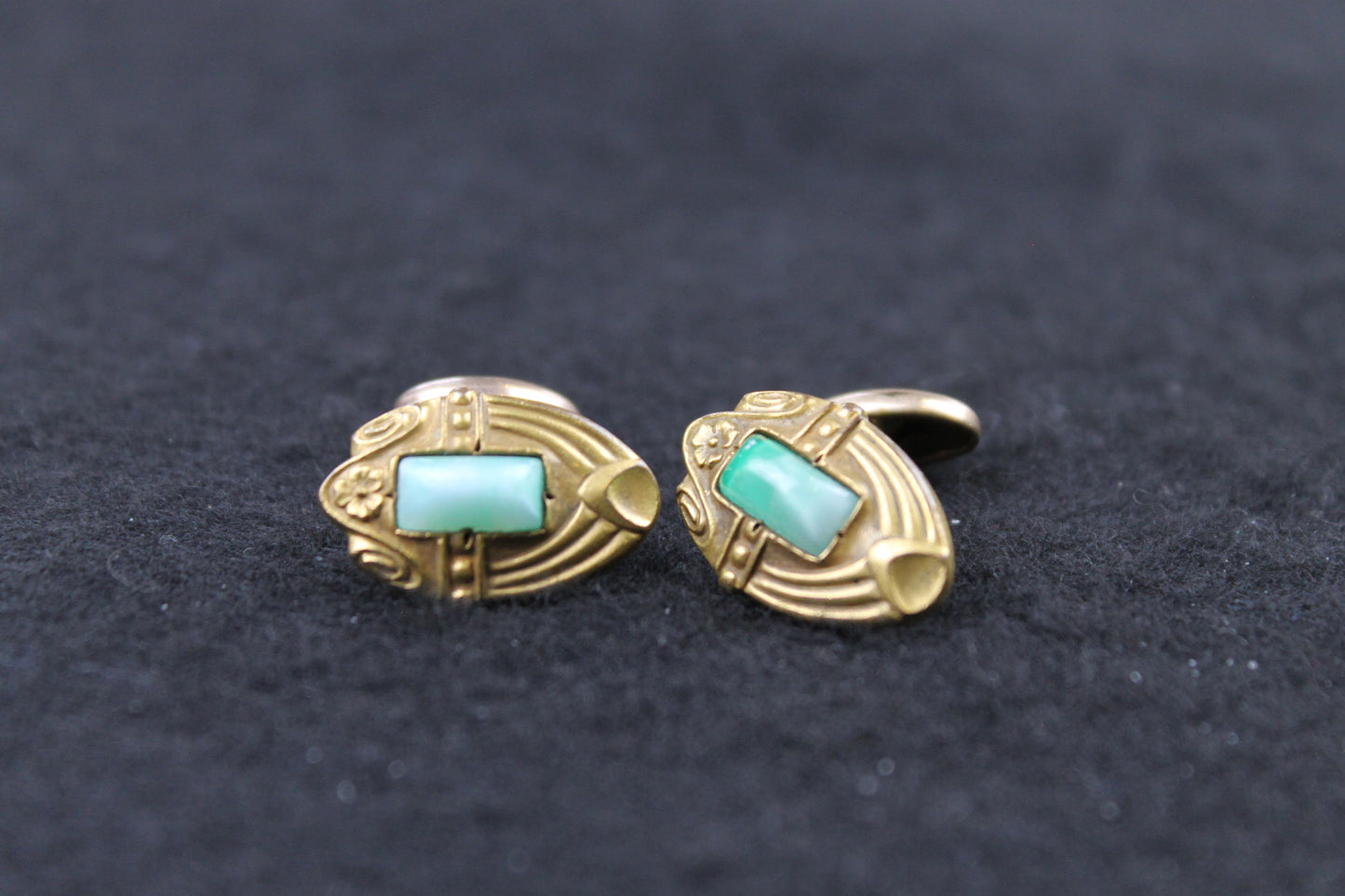 Vintage Oval Cufflinks with Green Aventurine Stone