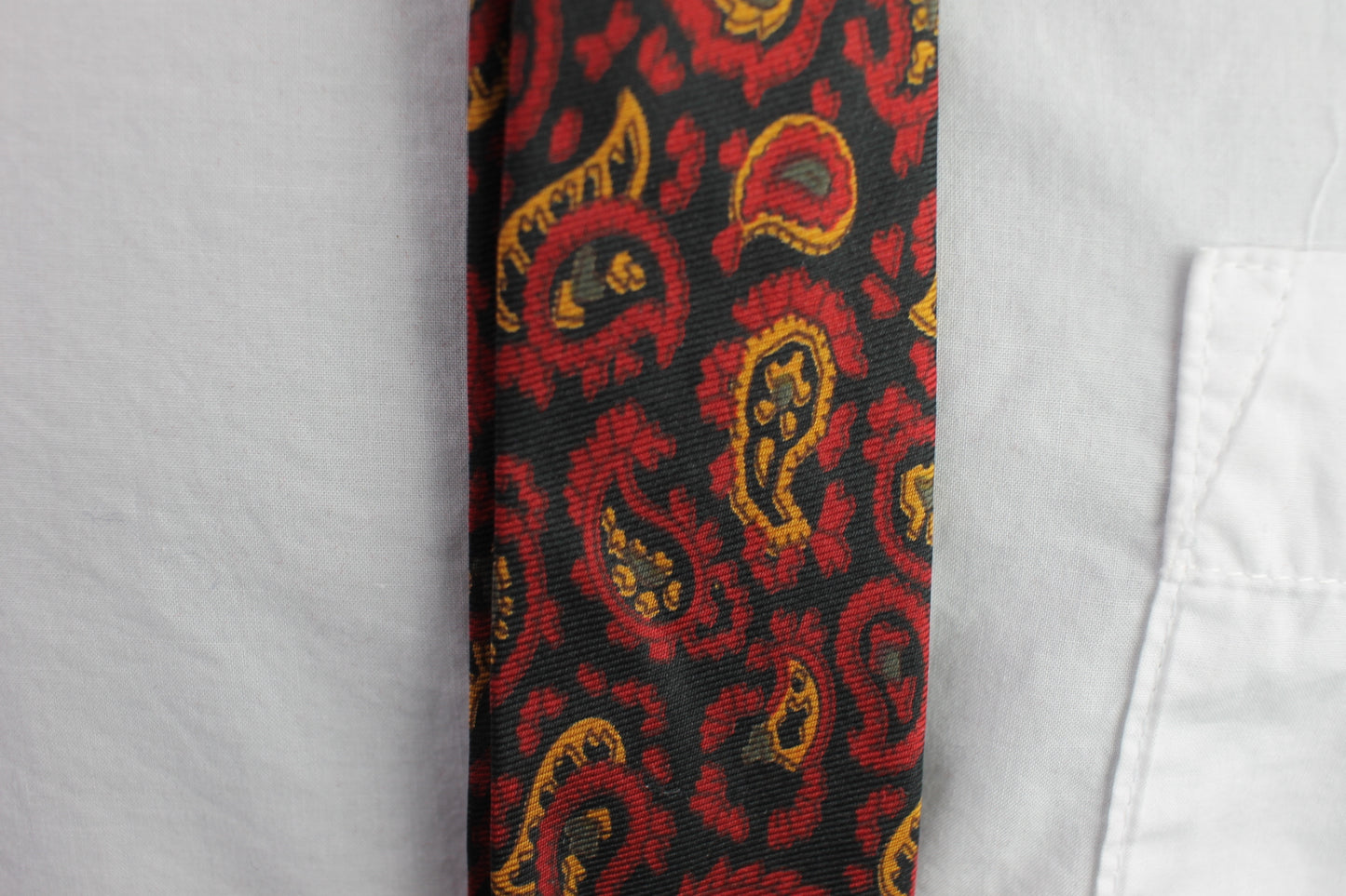 Vintage Sears black red orange paisley pattern swing tie