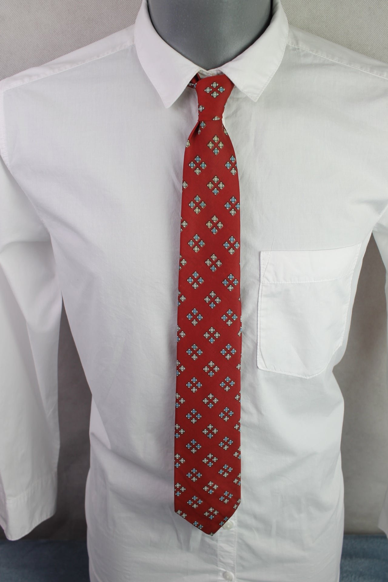 Vintage Haband 1950s/60s bright red blue green squares pattern tie