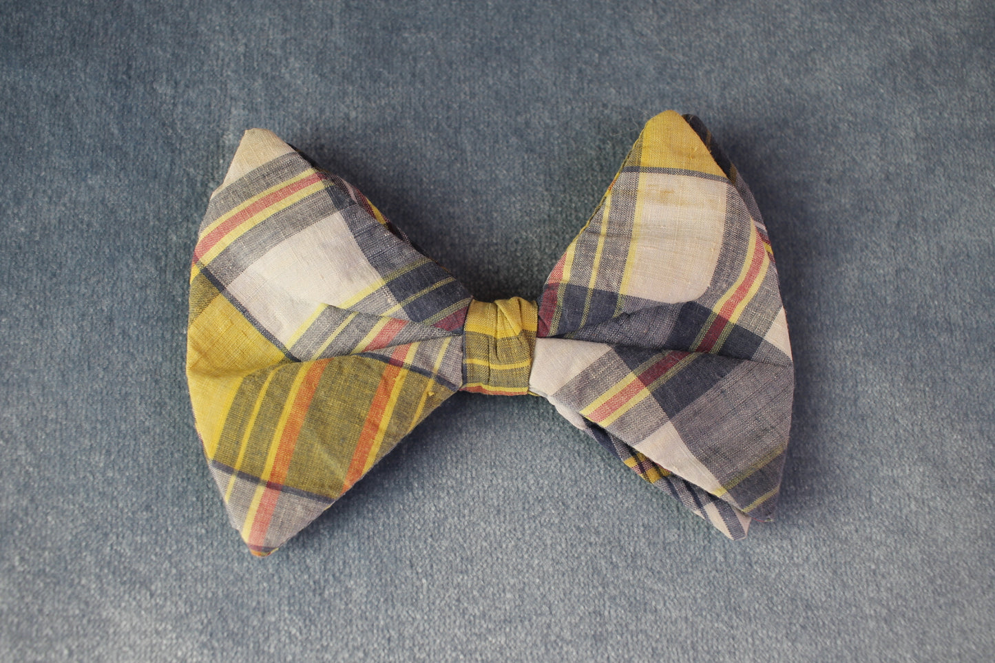 Vintage pre-tied clip on yellow blue tartan pattern bow tie