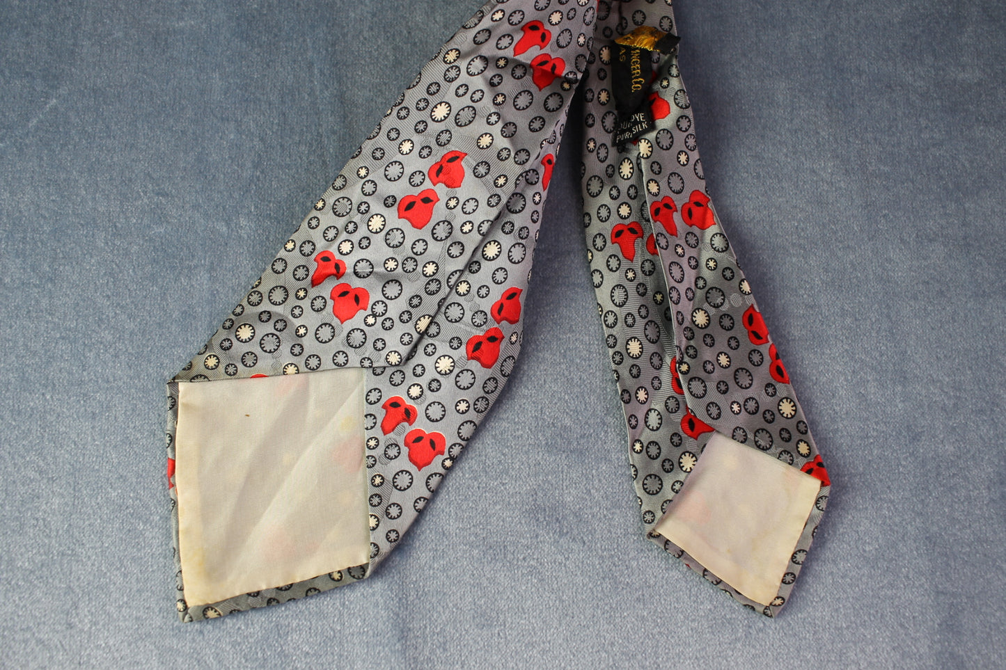 Vintage Titche Goettinger Co silver red white circles pattern tie