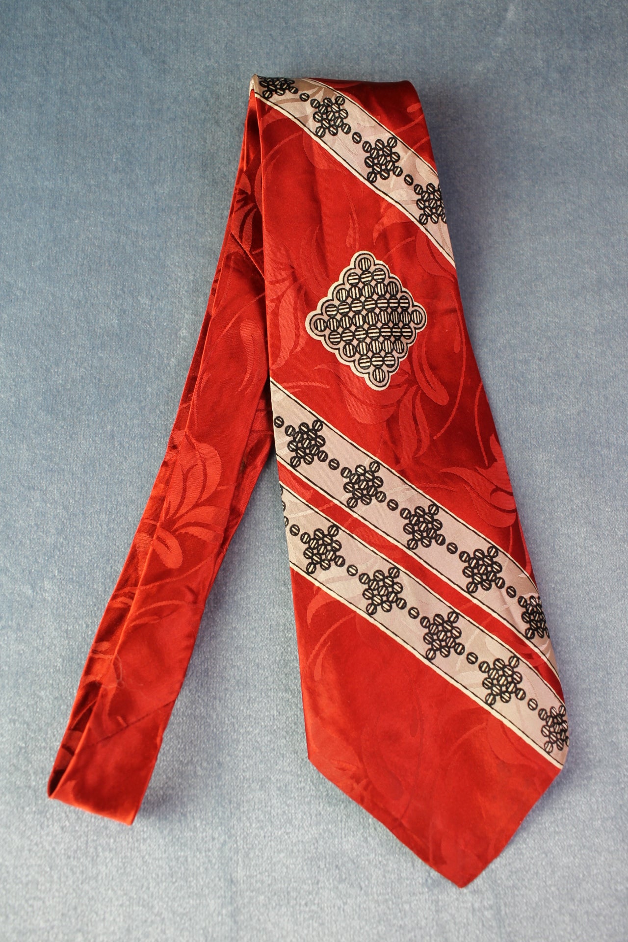 Vintage hand printed dark red white grey pattern skinny tie
