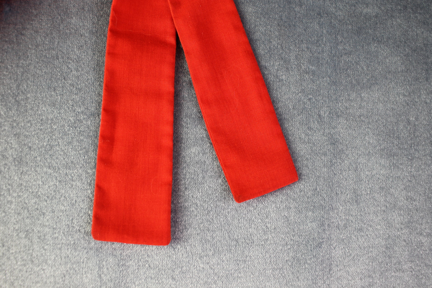 Vintage Rooster self tie straight end deep red checked bow tie adjustable