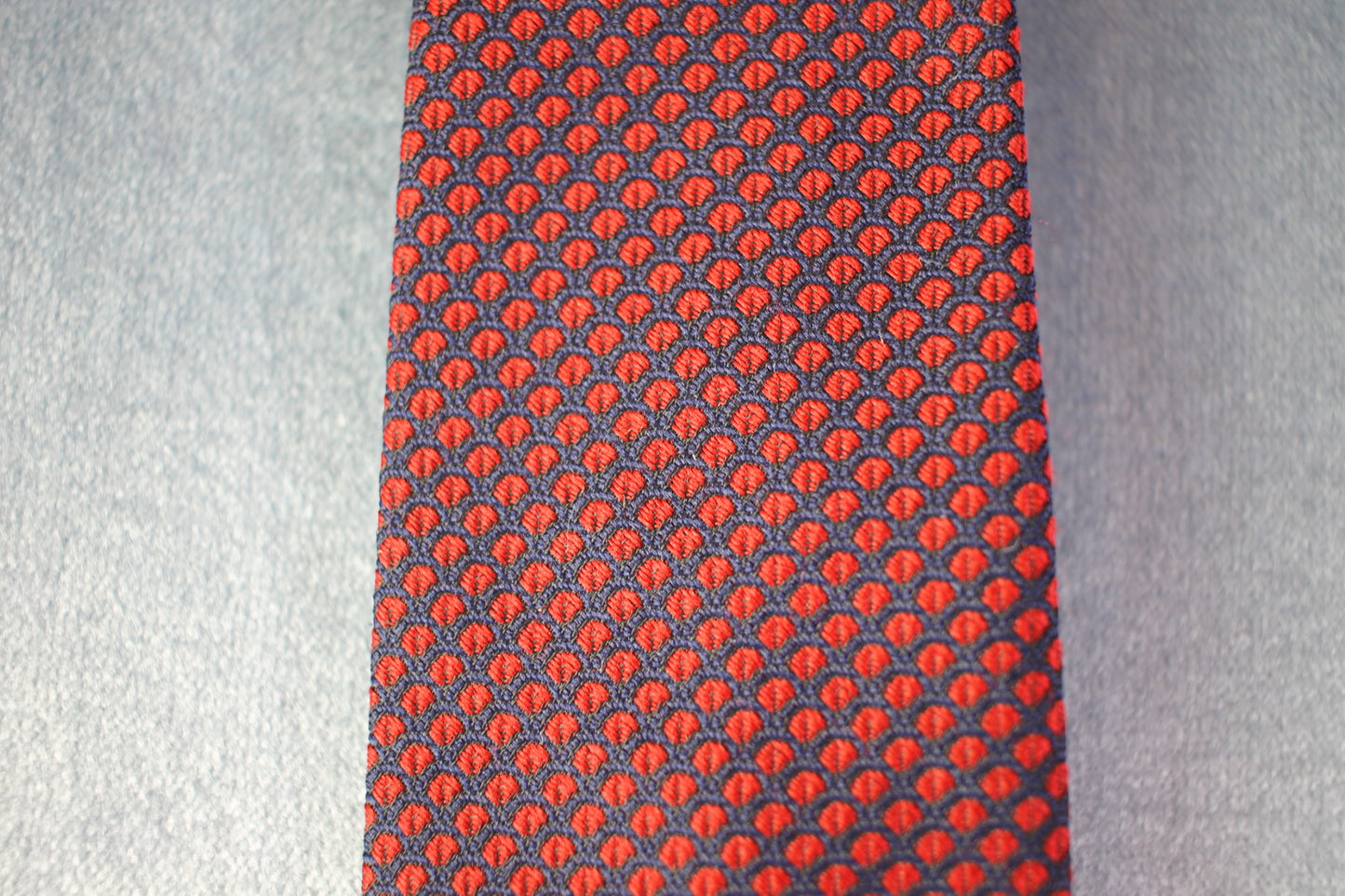 Vintage red blue pattern tie