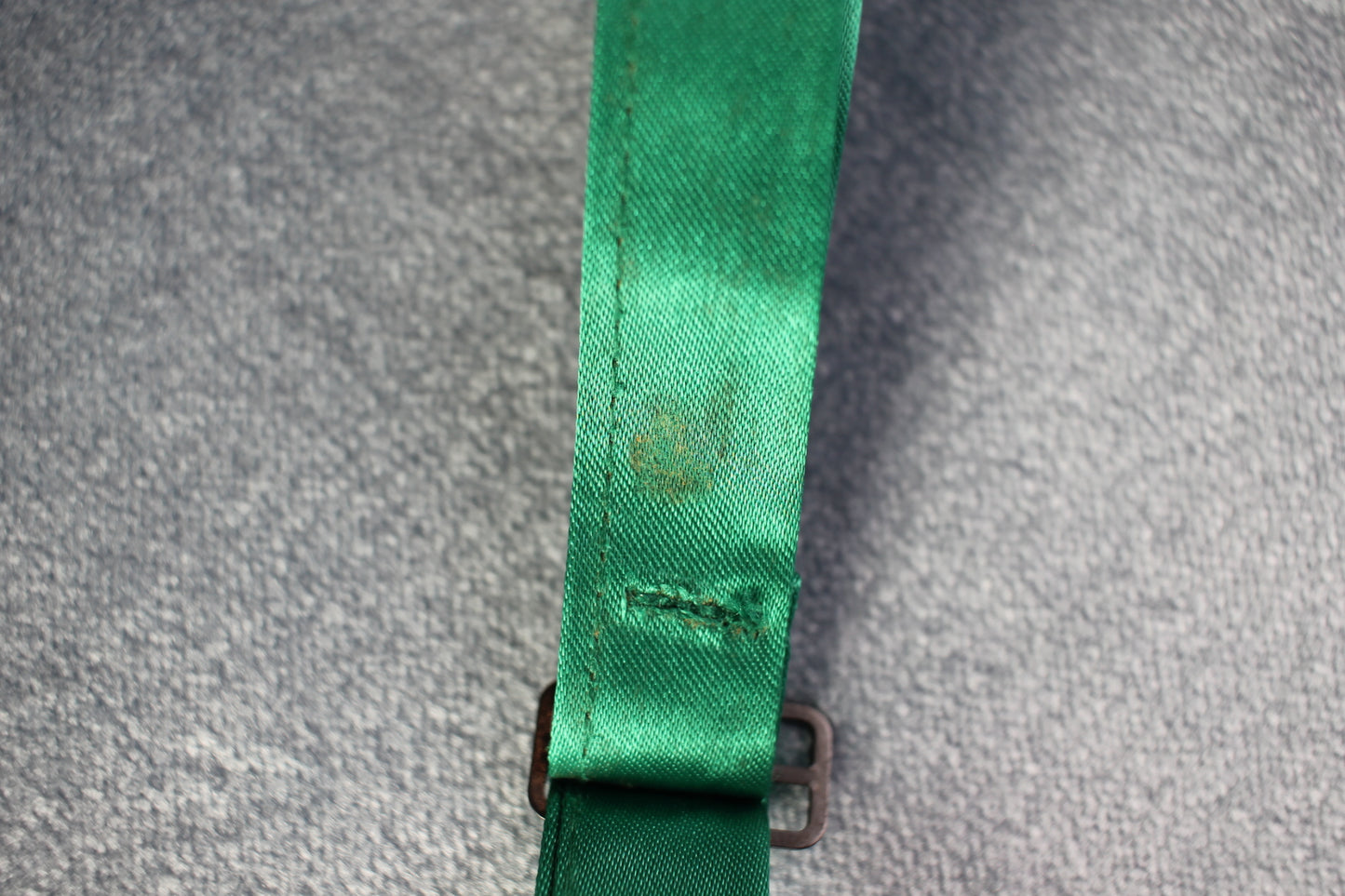 Vintage pre-tied bright green bow tie adjustable