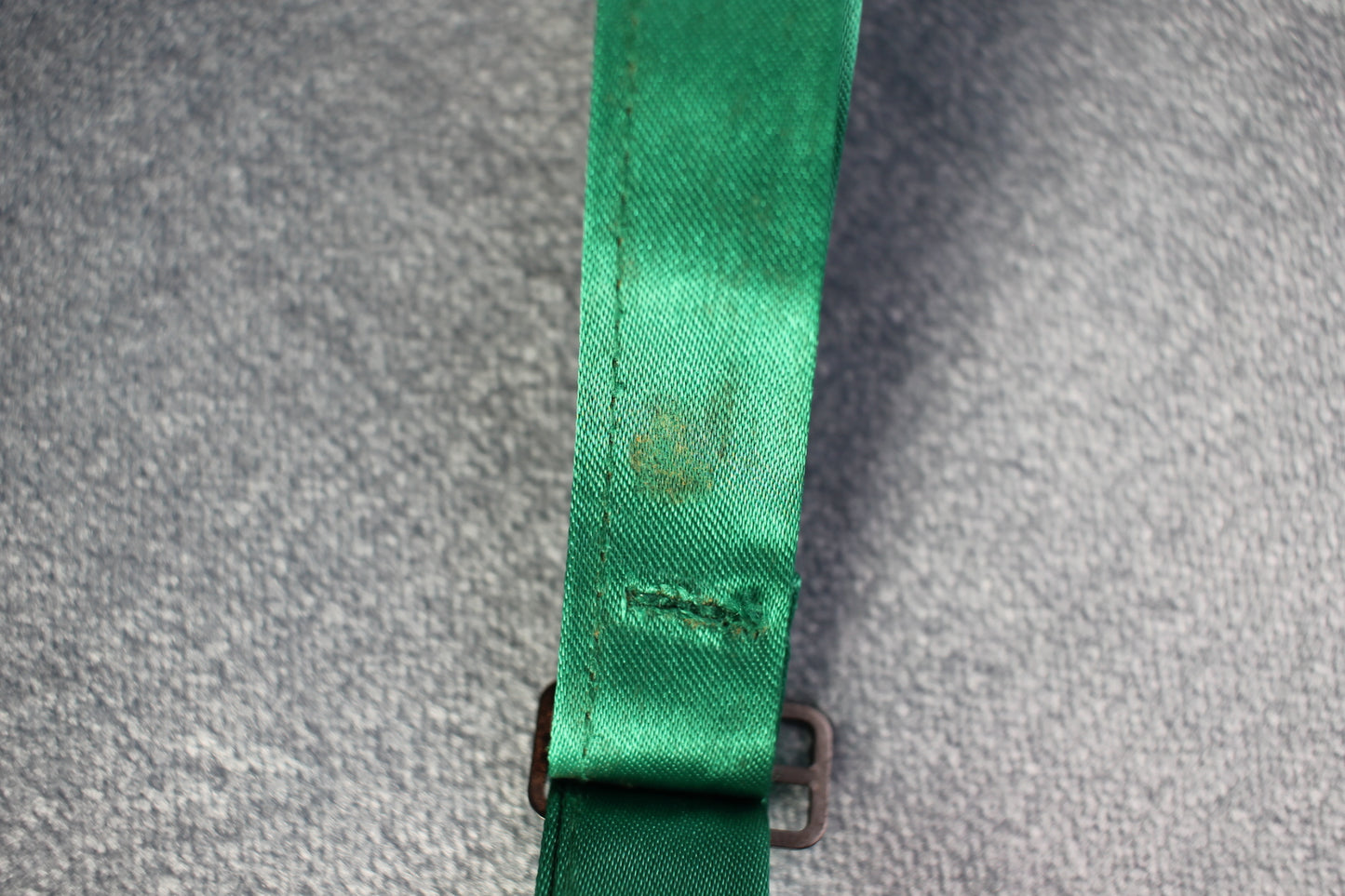 Vintage pre-tied bright green bow tie adjustable