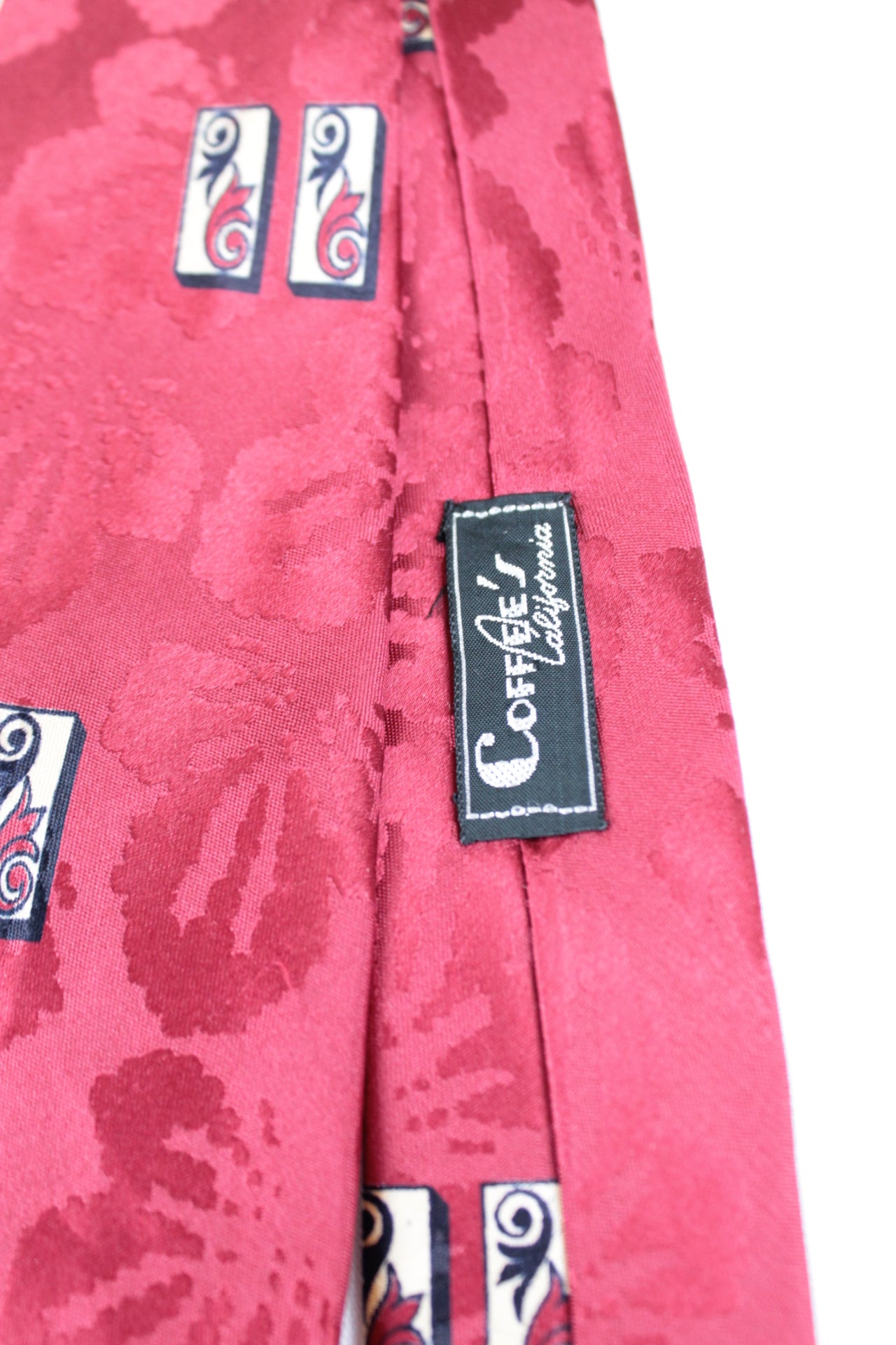 Vintage Coffee's California cherry red jacquard skinny tie 1950s/60s