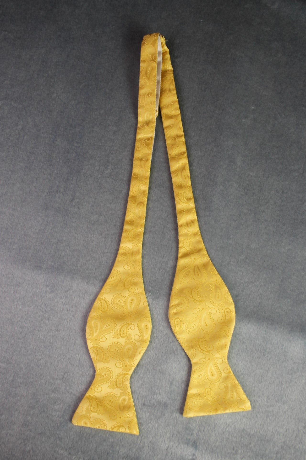 Vintage self tie thistle end yellow jacquard bow tie adjustable