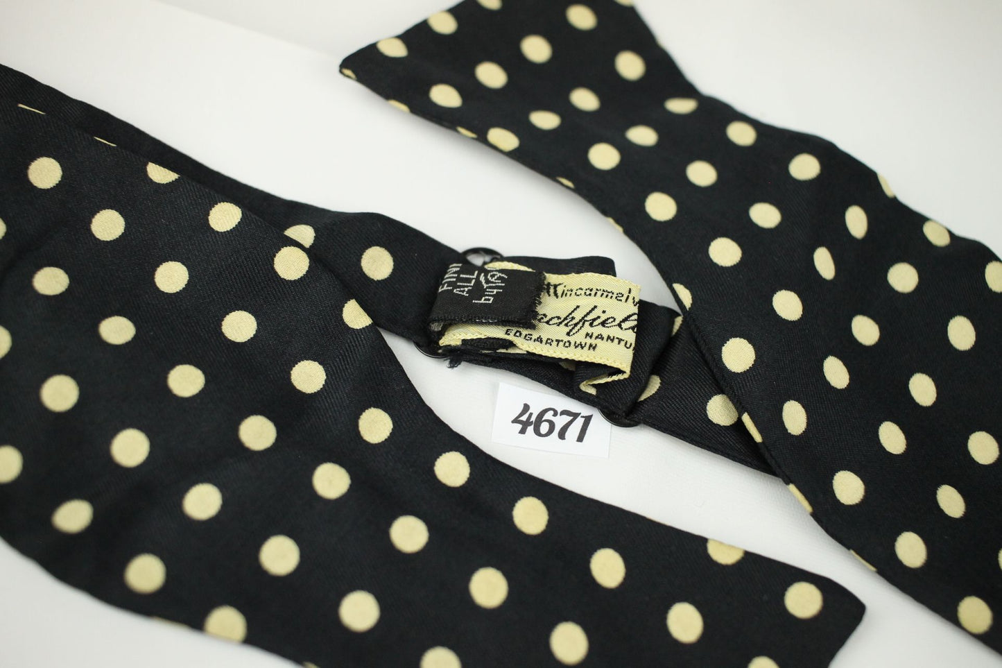 Vintage Stinchfield Black Ivory All Silk Self Tie Straight End Thistle Polka Dot Bow Tie