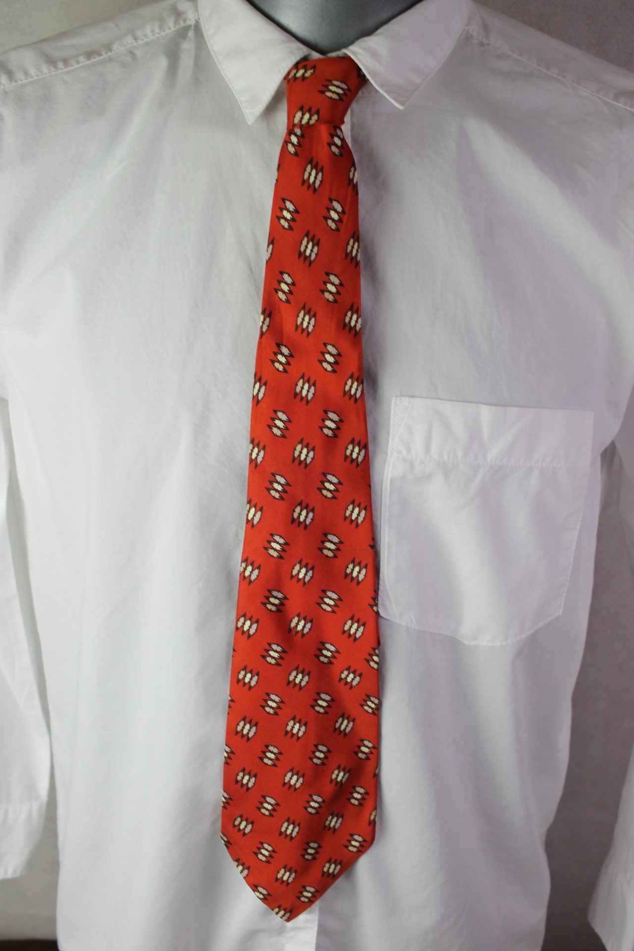Vintage Beau Brummell red cream pink lilac pattern swing tie