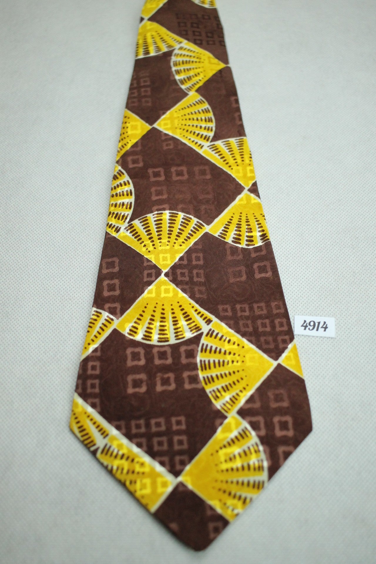 Vintage 1940s/50s Jordan Marsh Brown Gold Fan Print Jacquard Swing Tie