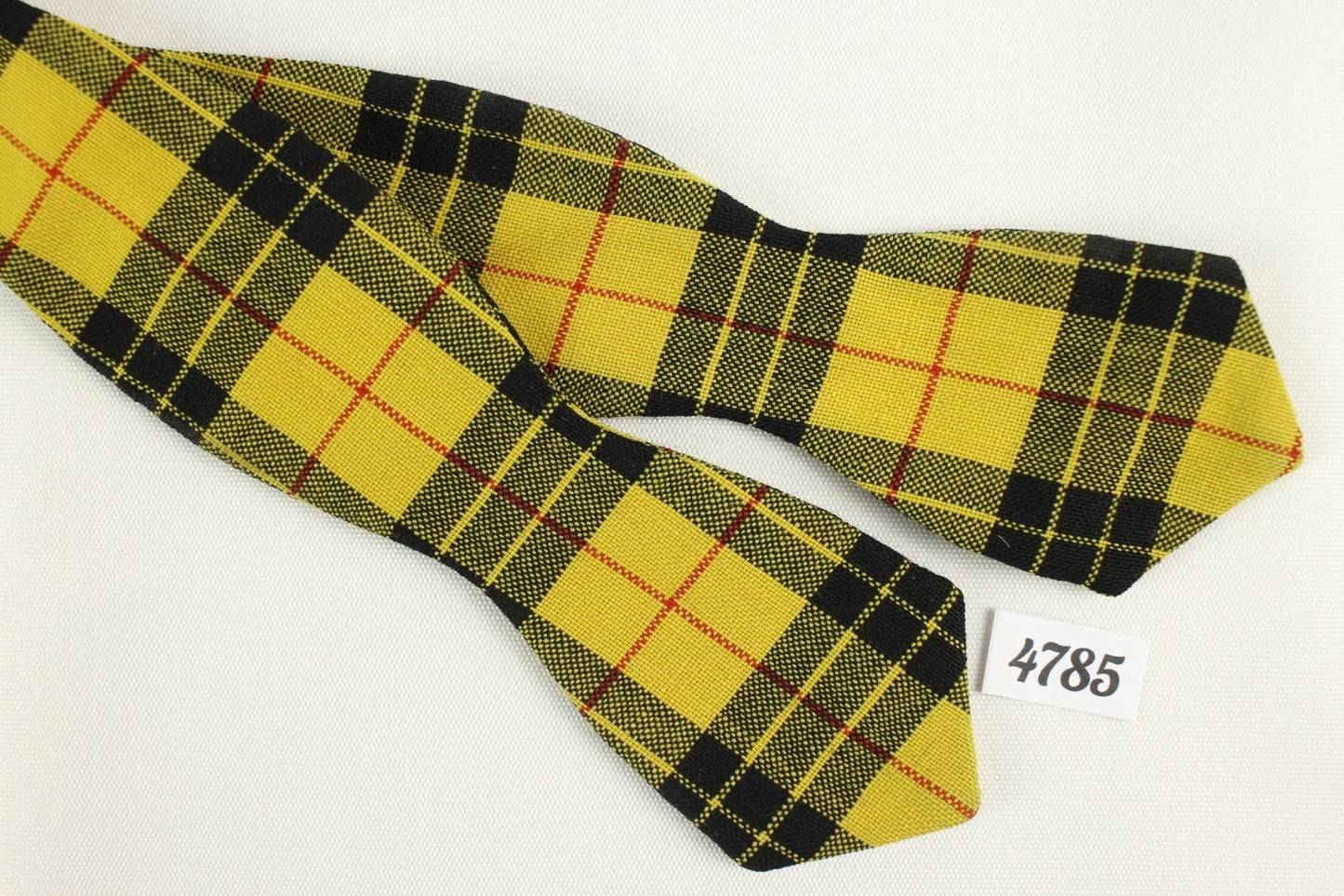 Vintage Botany 100% wool gold black tartan self tie arrow end bow tie