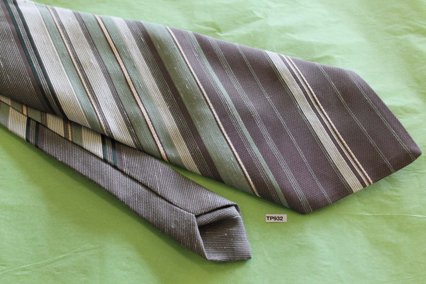 Vintage Tootal mint green grey stripe wide kipper tie 1970's