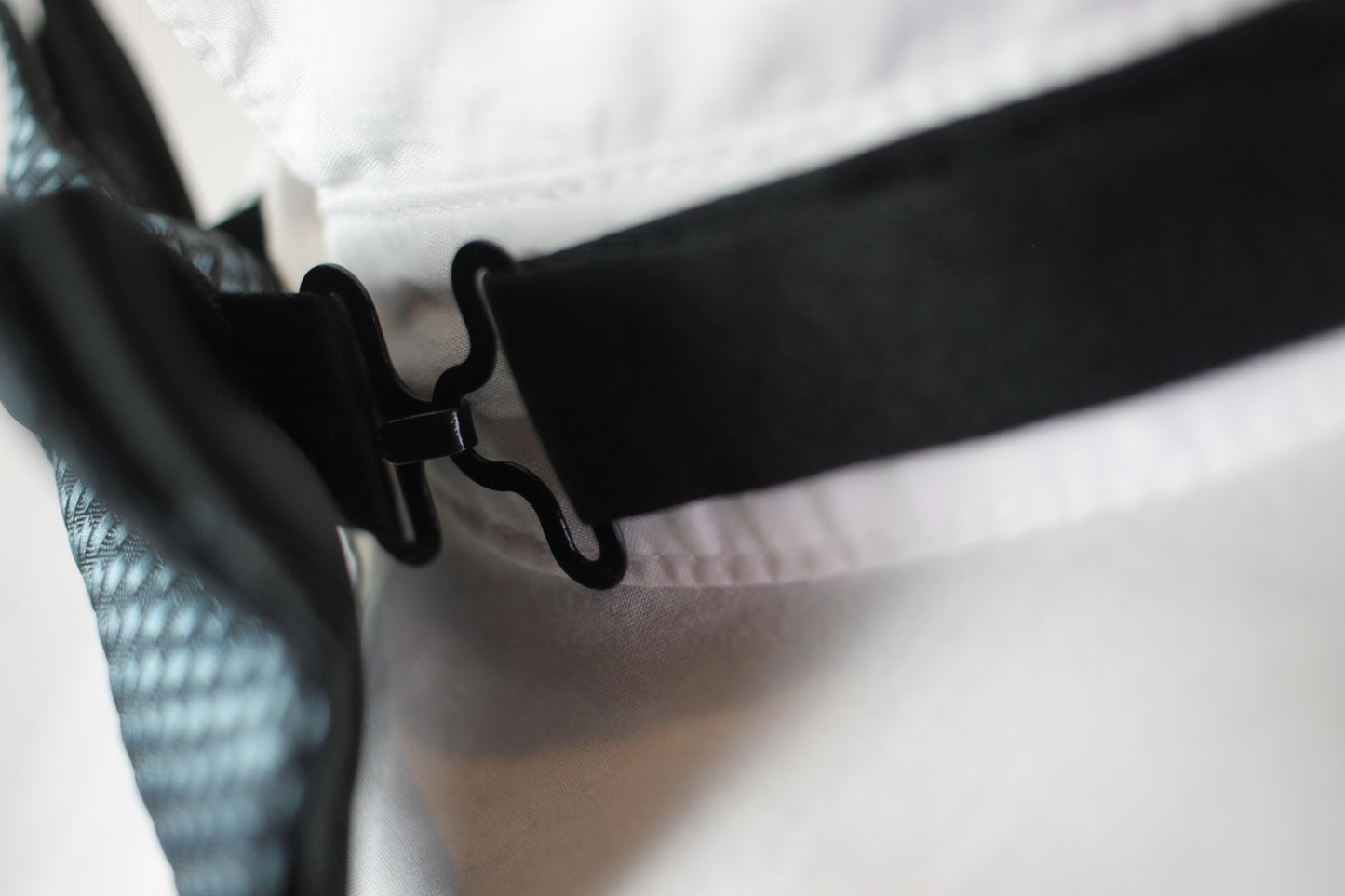 Vintage pre-tied blue square pattern bow tie adjustable